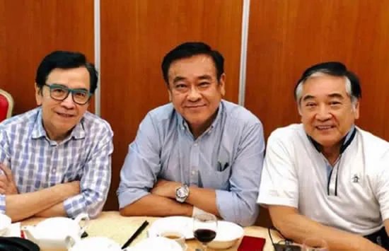 尔冬升曾疑周杰伦是姜大卫私生子 看完照片后彻底惊呆了