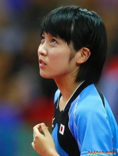 日本00后女乒萝莉网络走红 貌美可爱萌翻网友