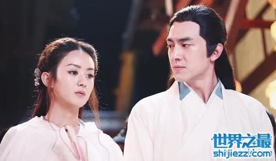 诸葛玥楚乔怀孕那段原文，楚乔为诸葛玥生下两儿一女 