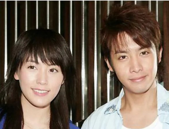 李逸朗与蒋雅文结婚了吗 女方曾发文澄清两人没在一起过