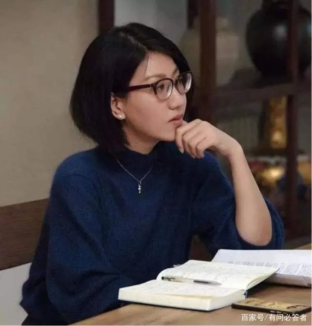 伊能静秒删发文，否认易立竞风波，她是跟风道歉吗？