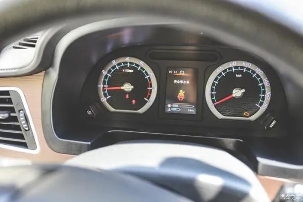 新菱智M5到底好在哪，货运师傅给你说说心里话！