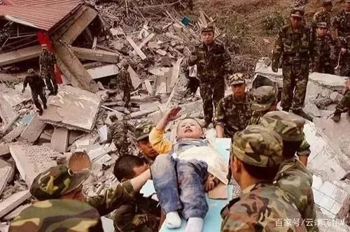 四川泸县地震时,发生了哪些令人感动的事情?