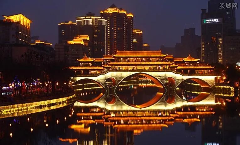 成都打造夜间经济 成都夜间经济是什么意思？