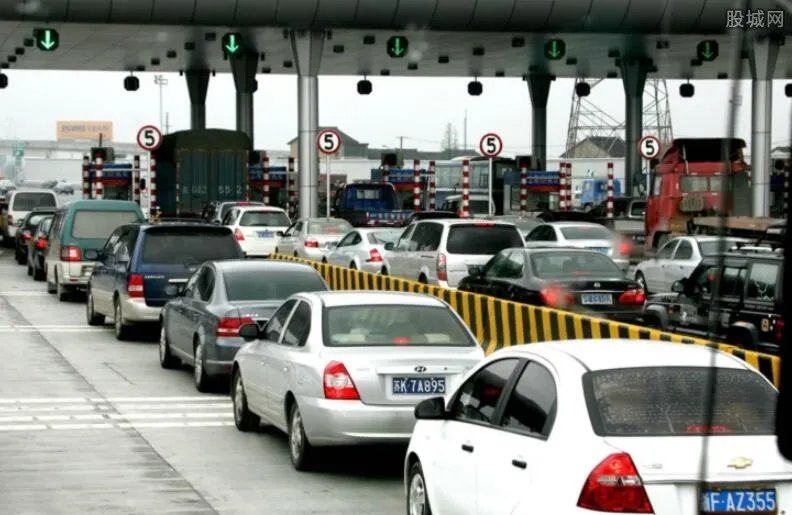 2017五一高速免费吗 最新高速收费标准一览