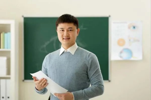 委员建议提升中小学男教师比例,你觉得有必要吗?