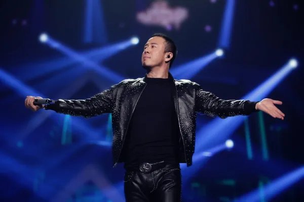 杨坤刘德华事件是怎么回事