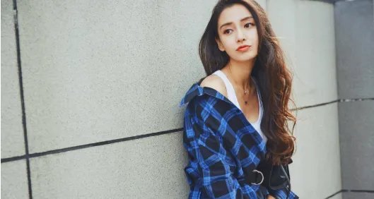 Angelababy短发造型来袭,你认为她哪个造型最好看?