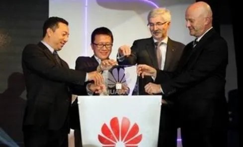 华为55岁外籍副总裁在深圳去世了？