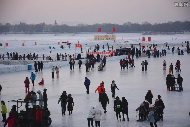 什刹海冰场关闭 2018什刹海滑冰场门票多少钱