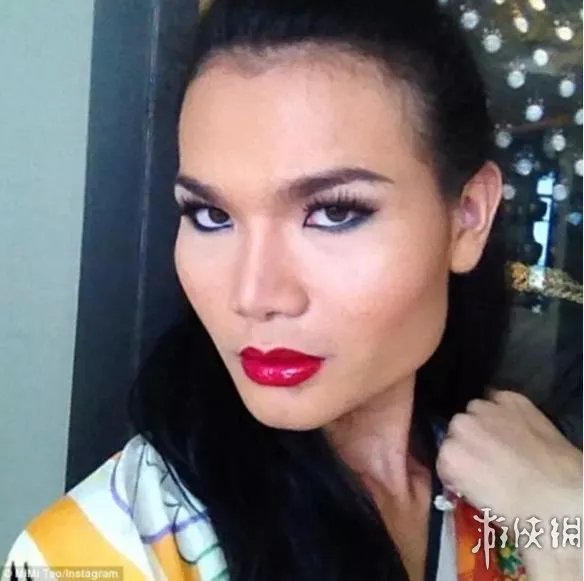 泰国和尚变性后当模特 有一副好身材大长腿比例惊人