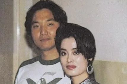 毛阿敏个人资料简介及照片：歌后毛阿敏的感情经历