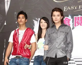 邱泽许玮甯疑似因剧生情已经同居，邱泽的前女友都有谁？