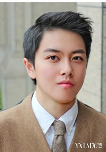 福建农大帅t短发发型铲两边了吗女生也能帅成这样