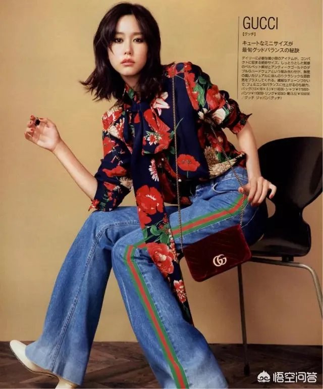 花色连衣裙现在还是否流行？现在的流行趋势是什么？