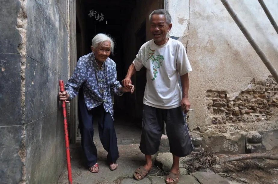 王申父亲王乙是那一章