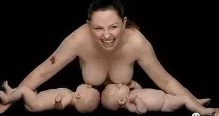 豪放喂奶照来袭，您还能hold住么？