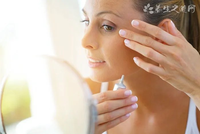 “白虎女人”特有的6个特征,猛虎扑身一定要远离