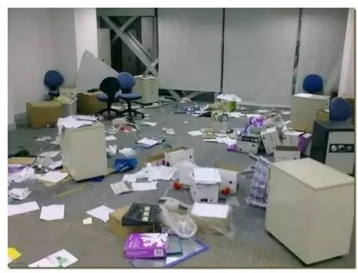 钱宝网张小雷投案了吗？