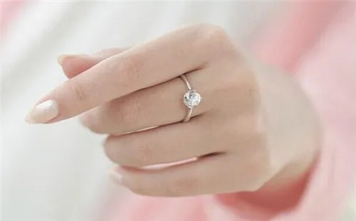 丢失了的结婚戒指要怎么处理 结婚戒指有什么寓意