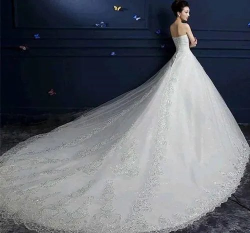 网上买婚纱靠谱吗 哪里买婚纱既好看又便宜