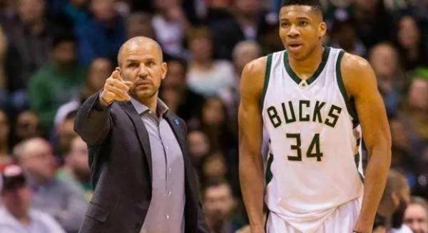 雄鹿正式解雇主教练贾森-基德是真的吗？