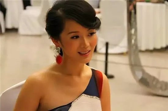 女主颜值高的韩国三级 身材好颜值高女主角