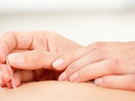 女子做针灸扎破肺！针灸还有哪些副作用你造吗？