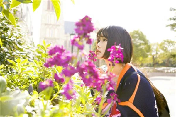 喜欢的近义词是什么？