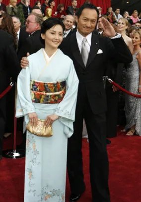 渡边谦出轨是怎么回事?