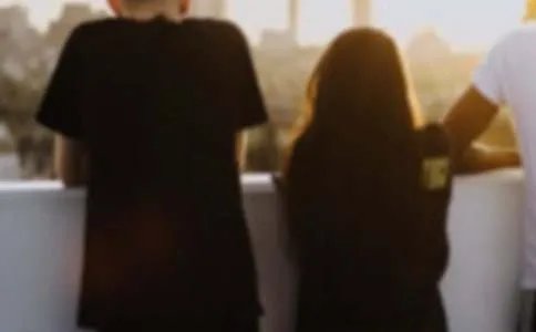 十佳青年事迹简介