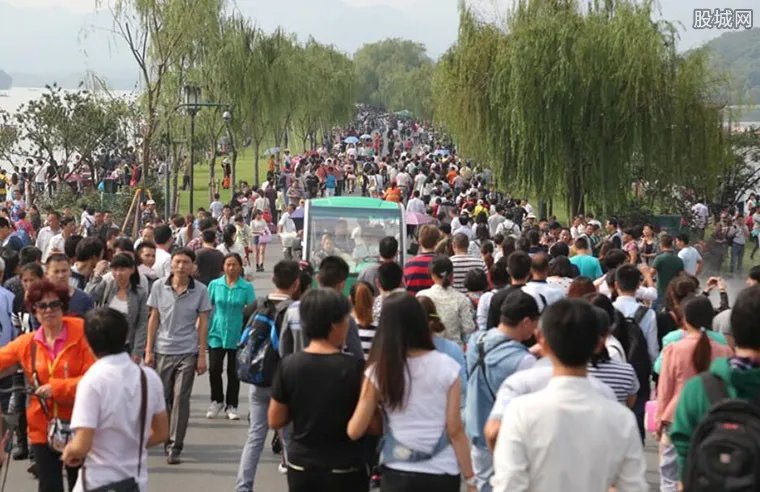 30省人口数据公布：15省现负增长 详细名单公布