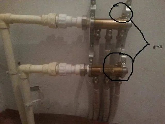 地暖放气详细步骤 如何给地暖放水
