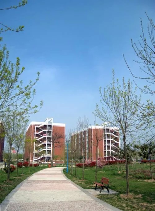 商丘学院怎么样？