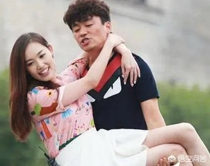 马蓉怒怼王宝强炒作，并放出王宝强卡内余额的实锤，对此你怎么看？