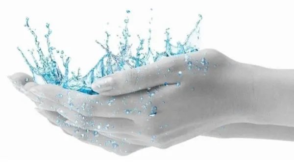 世界每3人有1人无法获得安全饮水，为何会出现这种情况？