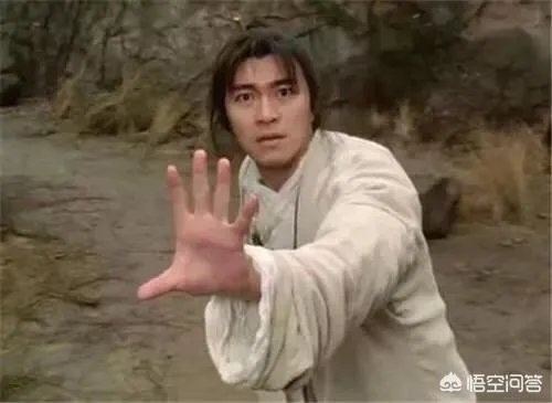 周星驰搞笑图片？