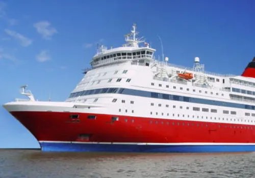 轮船发出六声短笛，这是表示什么