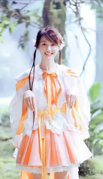 追光哥哥团发文力挺郑爽,郑爽在各位哥哥们眼中是个怎样的人?