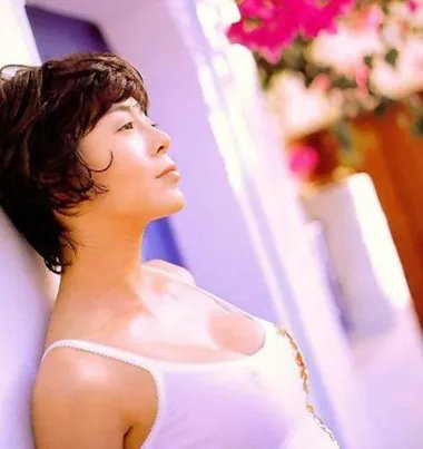 喻可欣人体艺术照曝光 喻可欣后悔出《情海星空》