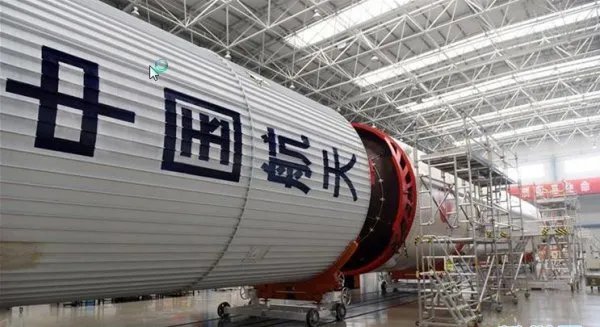 关于长征五号发射准备的介绍。