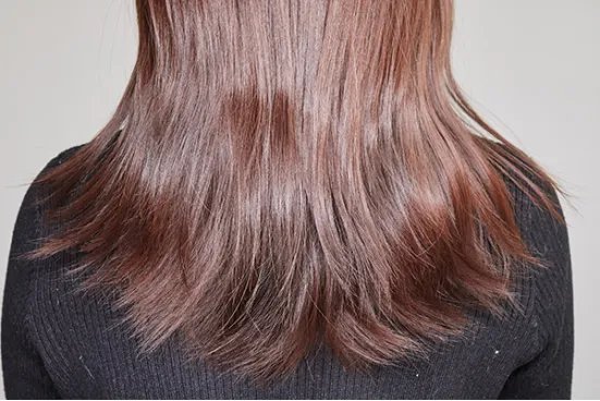 哺乳期可以烫染头发吗