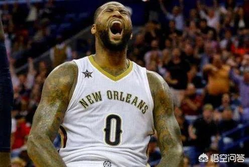 考辛斯在社交媒体上取关鹈鹕后，关注了泡椒、兰德尔、小托马斯，大家怎么看？