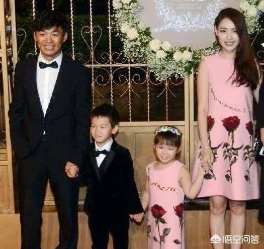 马蓉怒怼王宝强炒作，并放出王宝强卡内余额的实锤，对此你怎么看？