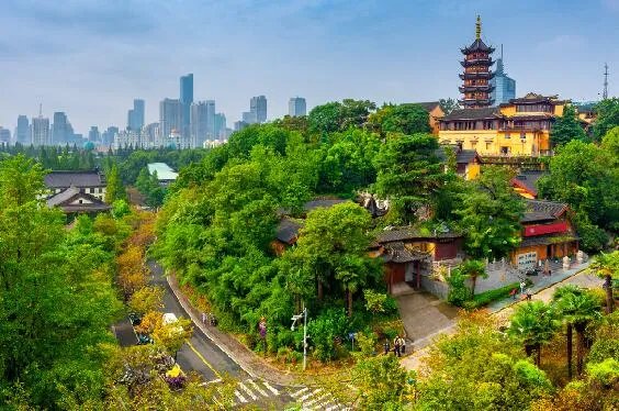 石头城是对我国哪座城市的美称 石头城是现在的哪个城市