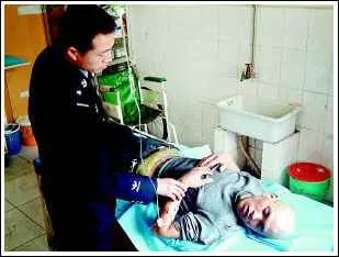 幼儿园遭持械打砸，打砸男子将受到哪些处罚？