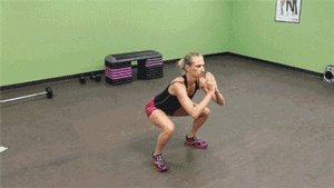 都说深蹲可以练翘臀,可是应该怎么练?