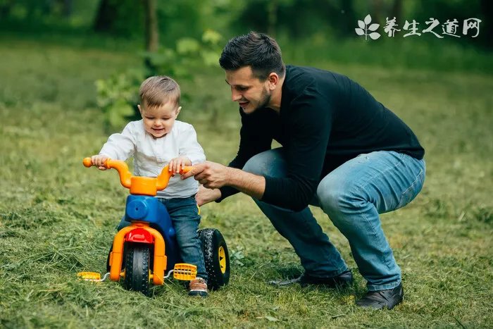 自制白醋和橄榄油美白面膜的方法