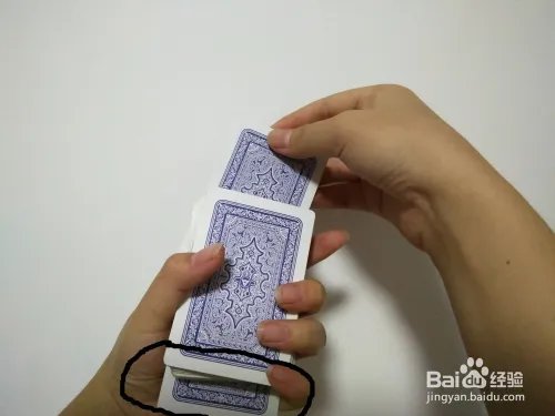 用扑克牌变魔术,简单易学