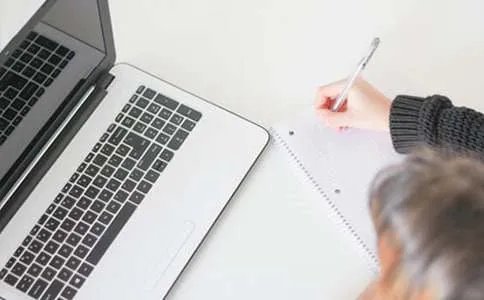 我最喜爱的季节作文